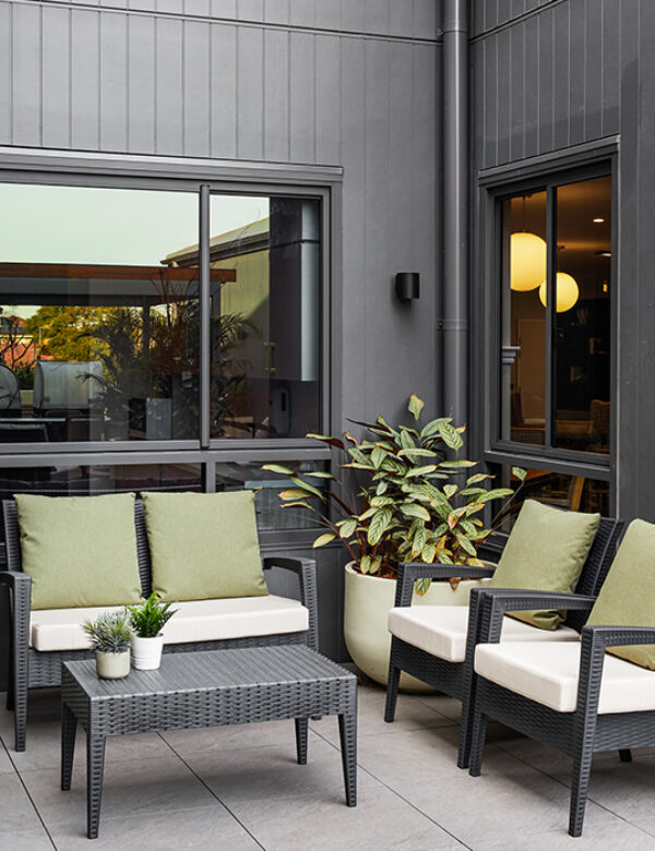 Biscay 2 Seater Lounge