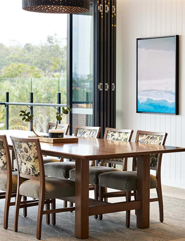 Dana Wrap Over Sidechair