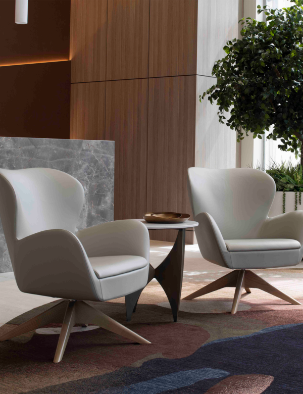 Cappella Single Wing Lounge