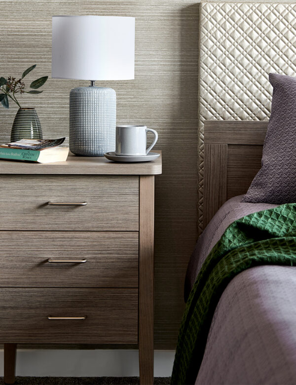 Marlo Bedside