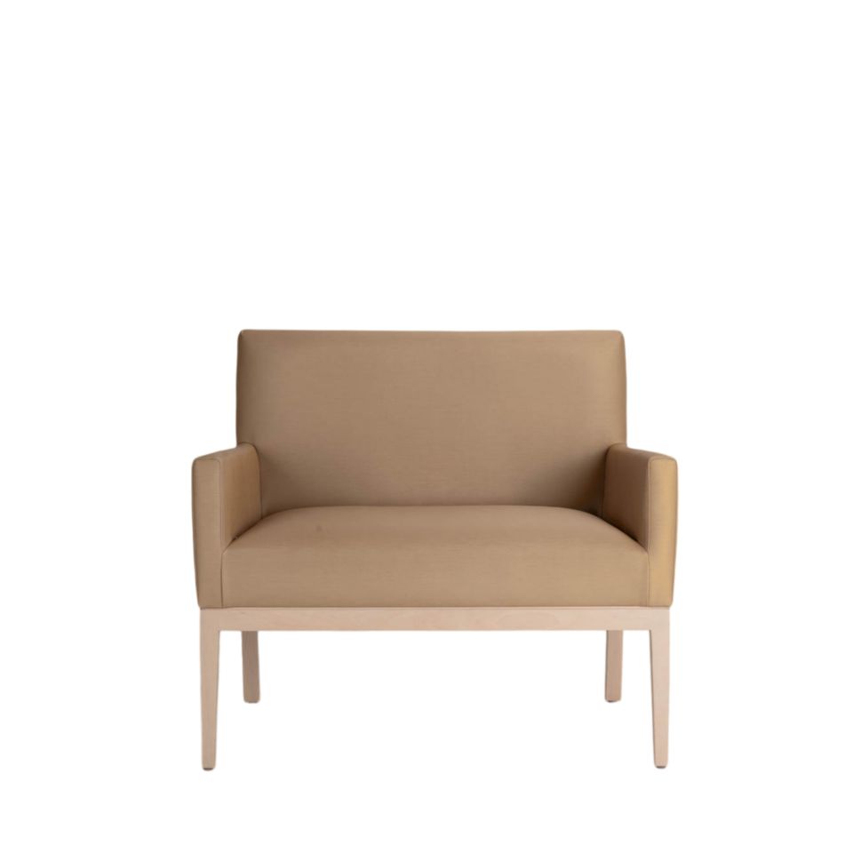 Ruby Bariatric Single Lounge