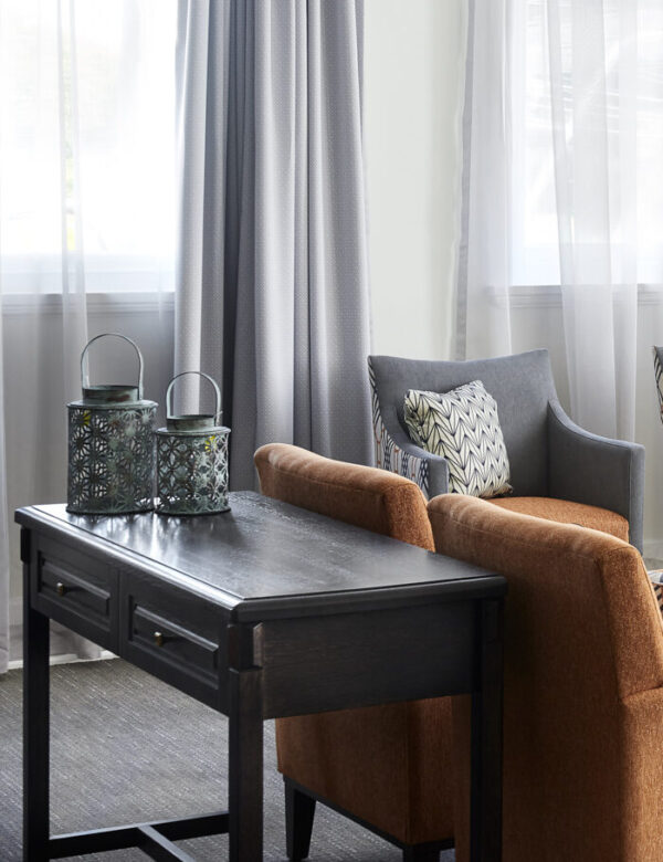 Belgrave Rectangle Hall Table