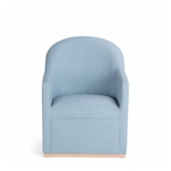 Valori Robust Single High Back Lounge