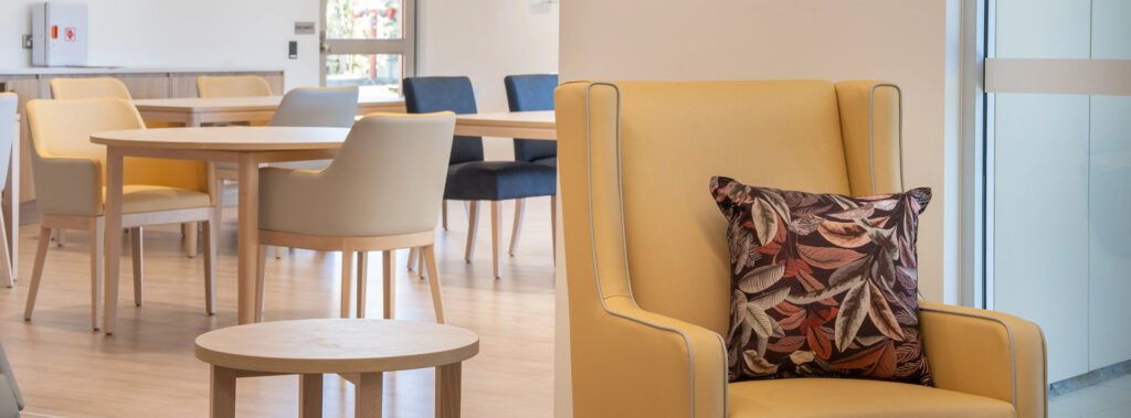 5 Ways to Shape Better Communal Spaces in Elderly Mental Healthcare