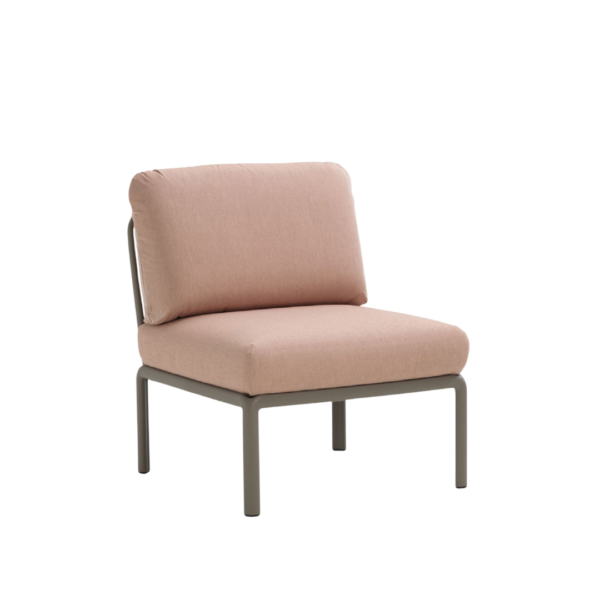 Intaglio Centre Single Lounge
